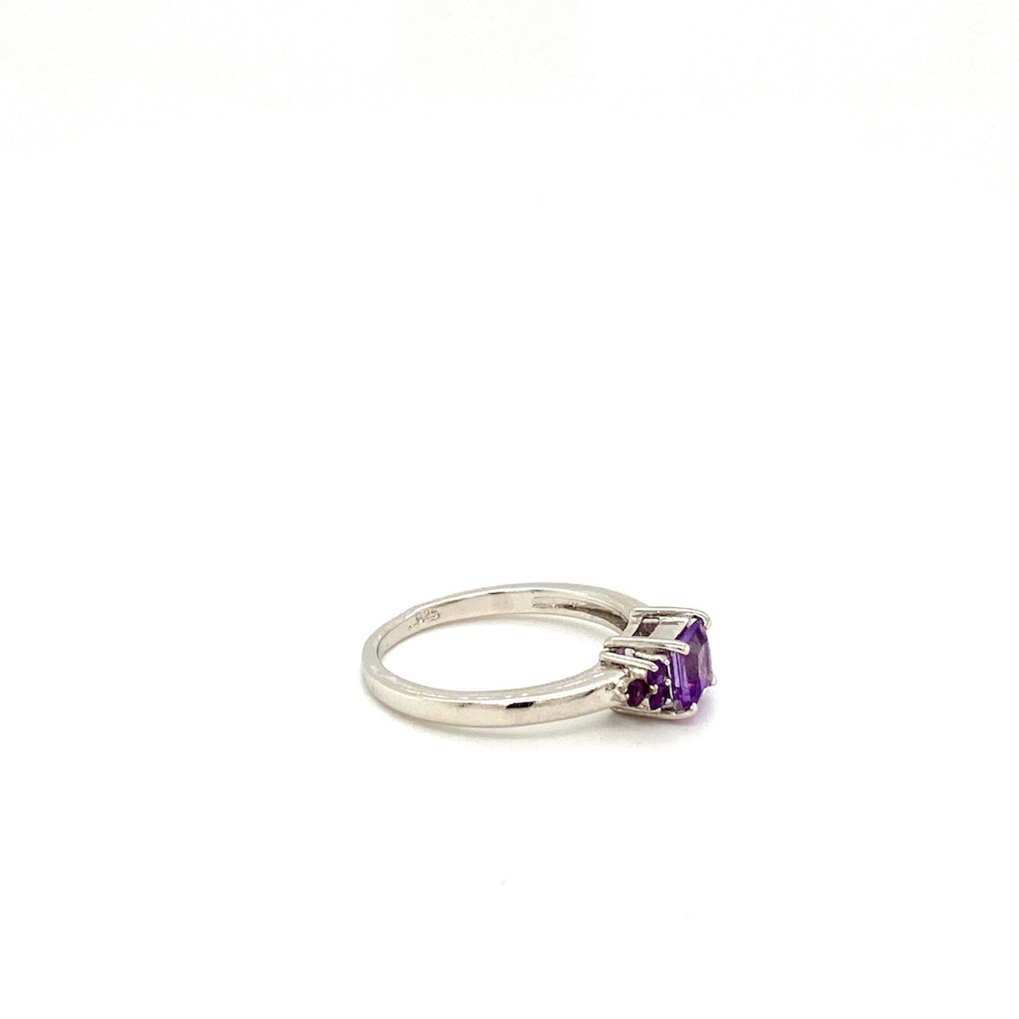 Amethyst Ring in .925 Sterling Silver - KSR 18412