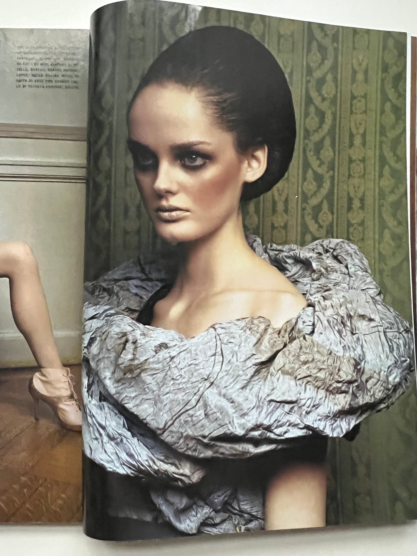 VOGUE ITALIA I 2004